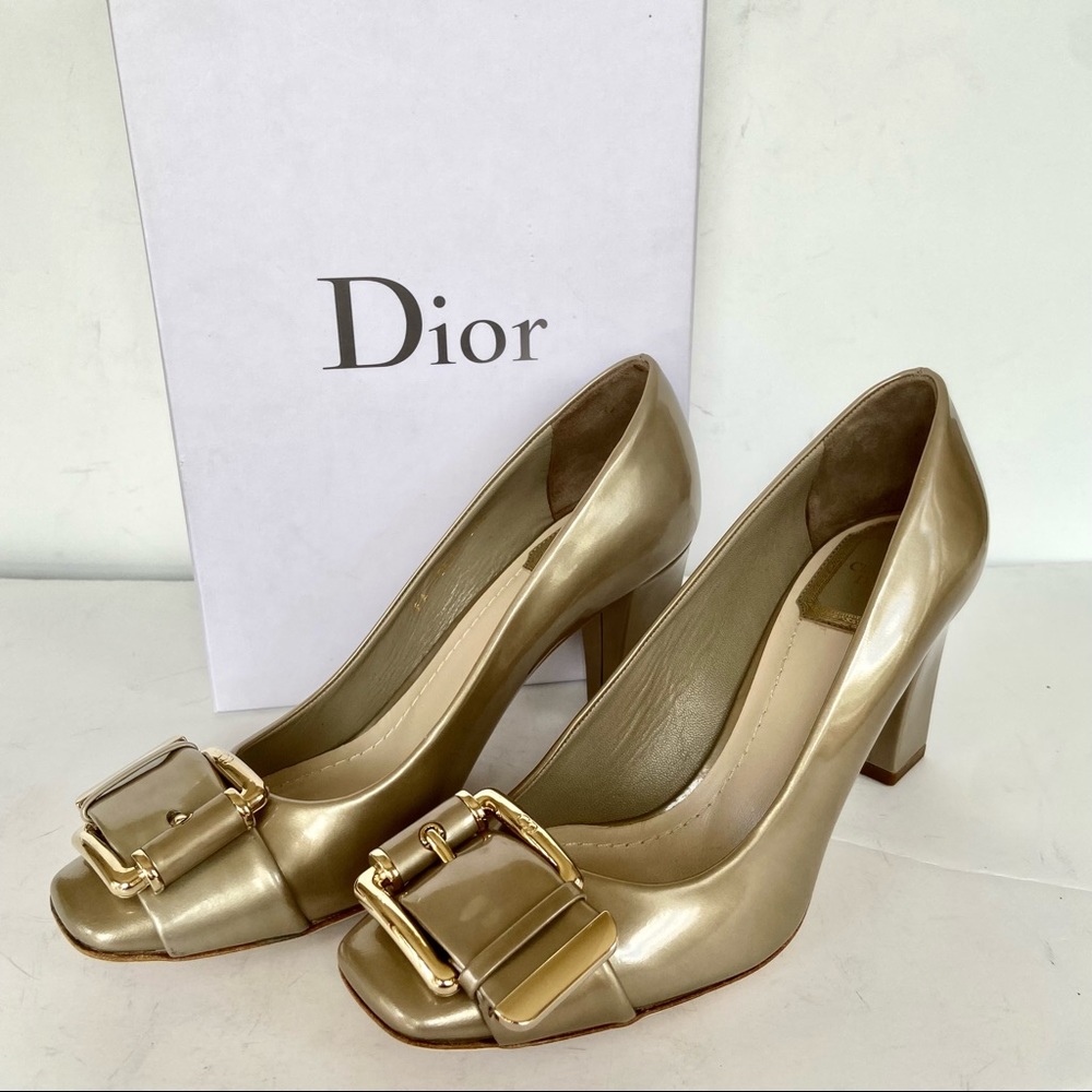 Christian Dior metallic beige buckle heels 37.5 - Picture 4 of 16